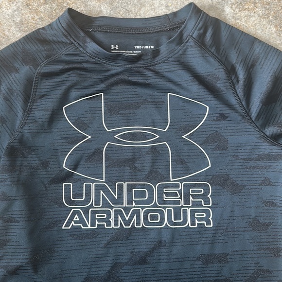 Under Amour Boys T Shirt - Picture 2 of 2